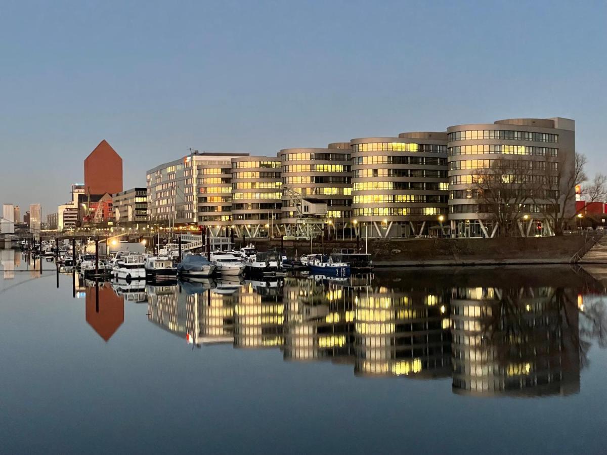 Hotel Rhein Yacht Lexa Duisburg Exterior foto
