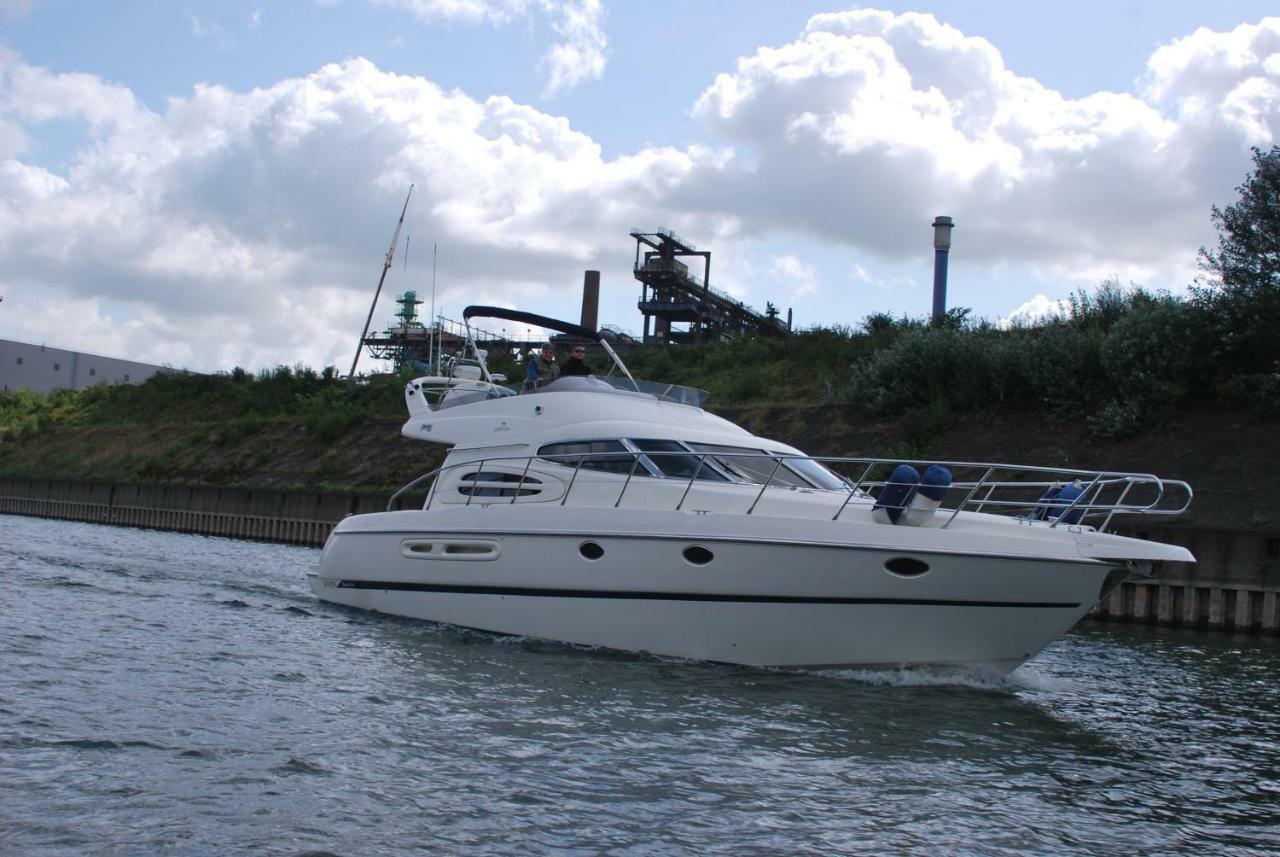 Hotel Rhein Yacht Lexa Duisburg Exterior foto