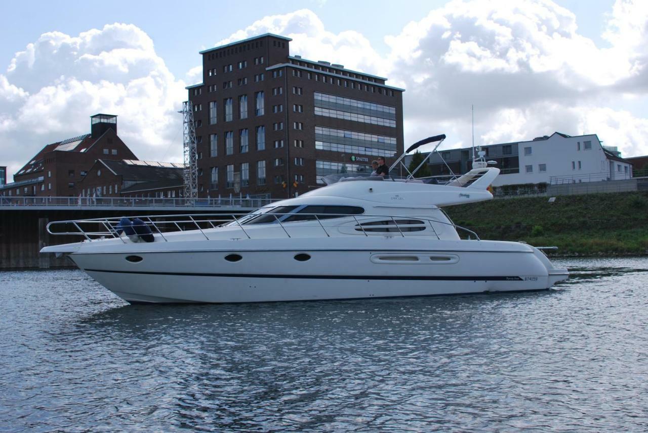 Hotel Rhein Yacht Lexa Duisburg Exterior foto