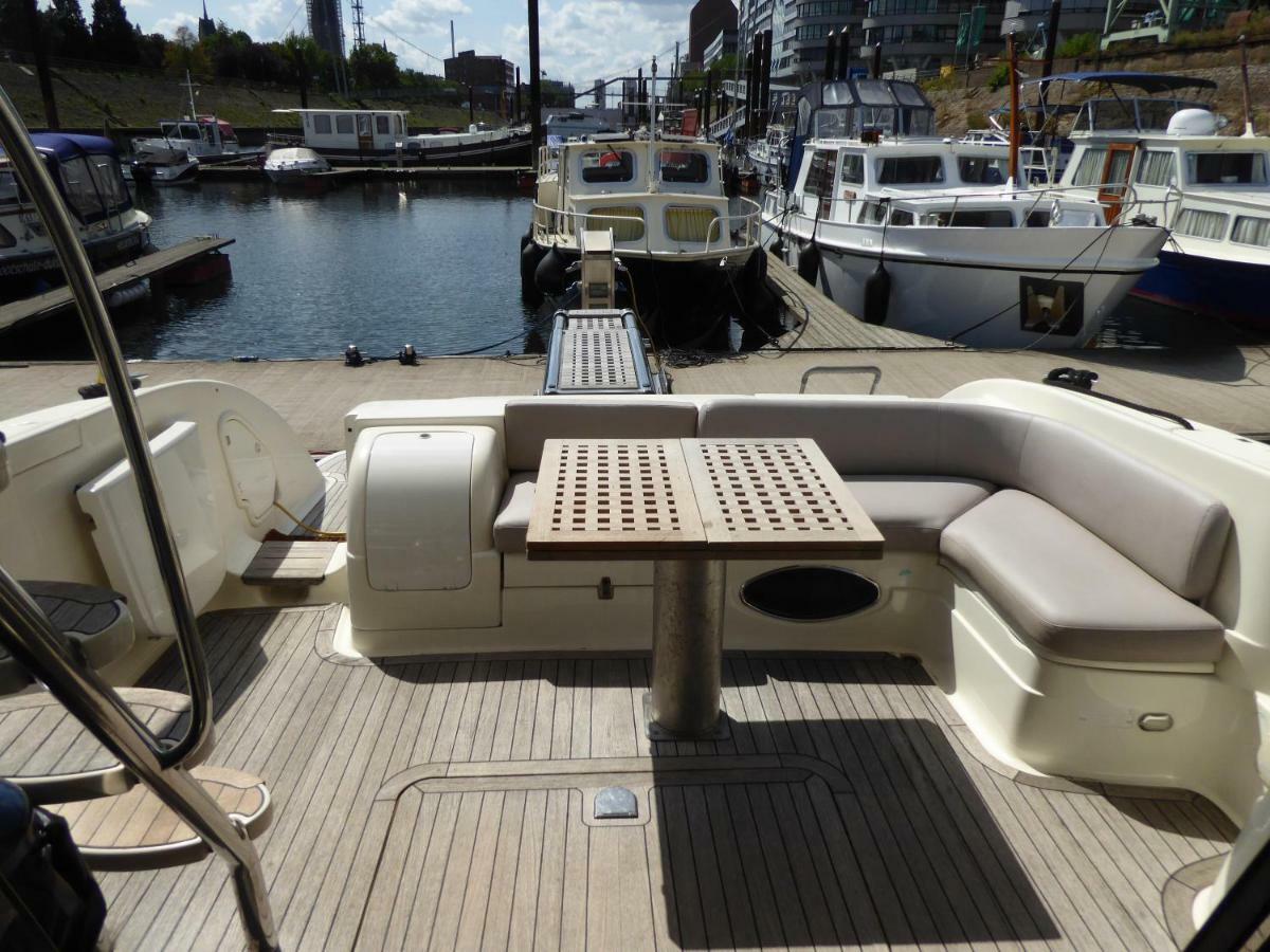 Hotel Rhein Yacht Lexa Duisburg Exterior foto