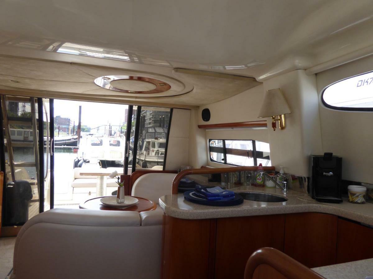 Hotel Rhein Yacht Lexa Duisburg Exterior foto