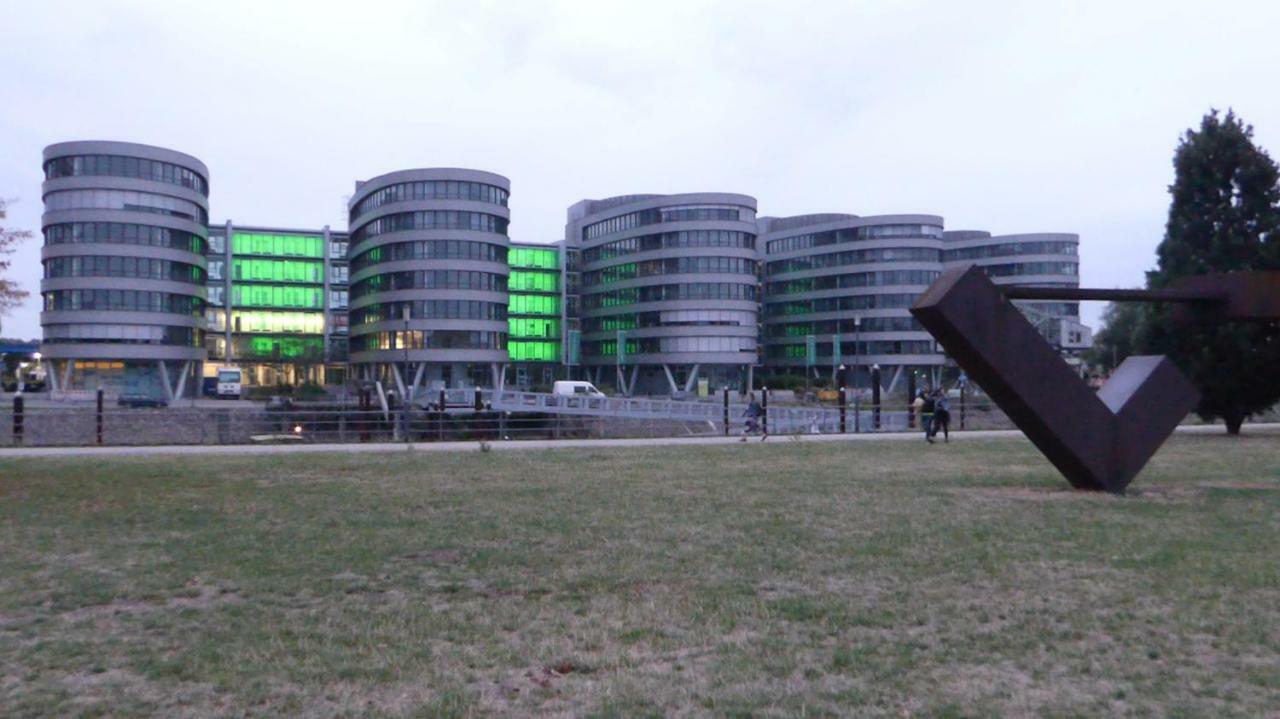 Hotel Rhein Yacht Lexa Duisburg Exterior foto